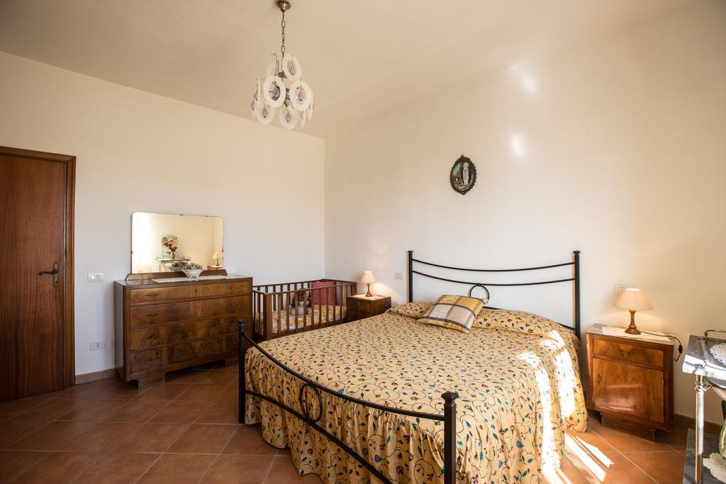 Casa Guaitoli Villa Бани ди Петриоло Стая снимка
